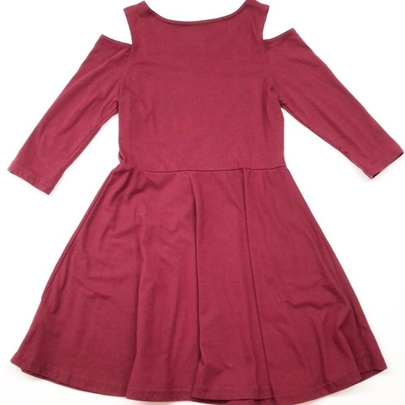 The Children's Place burgundy cold shoulder dress - Picture 2 of 4